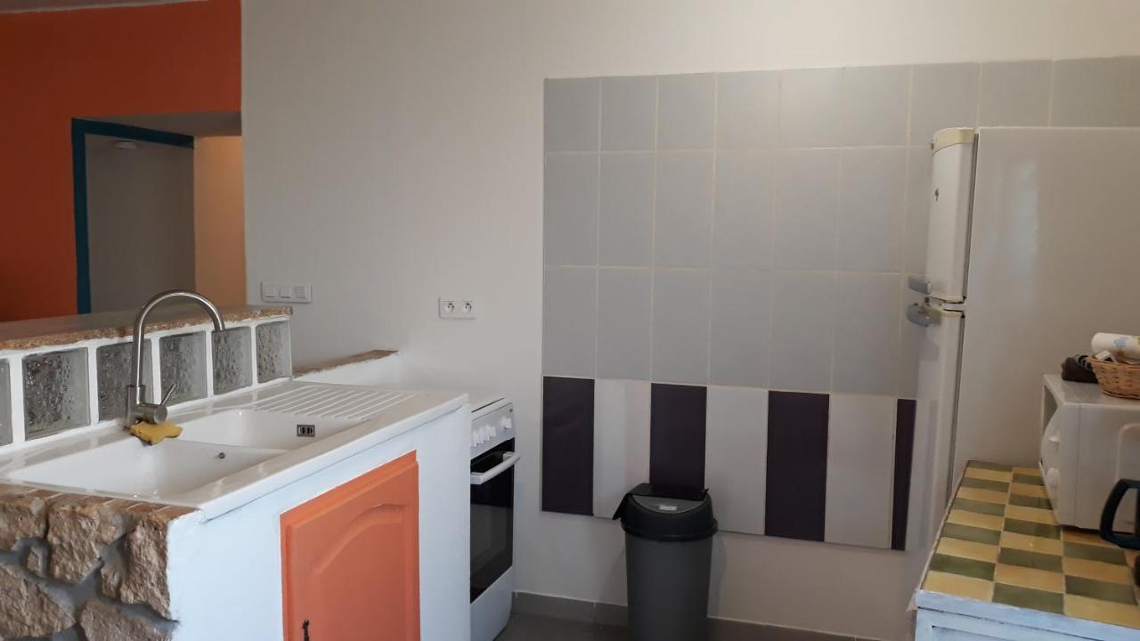 Pause 40 M2 Avec Cour Privative - Spacieux & Confortable Apartment Saint-Ambroix